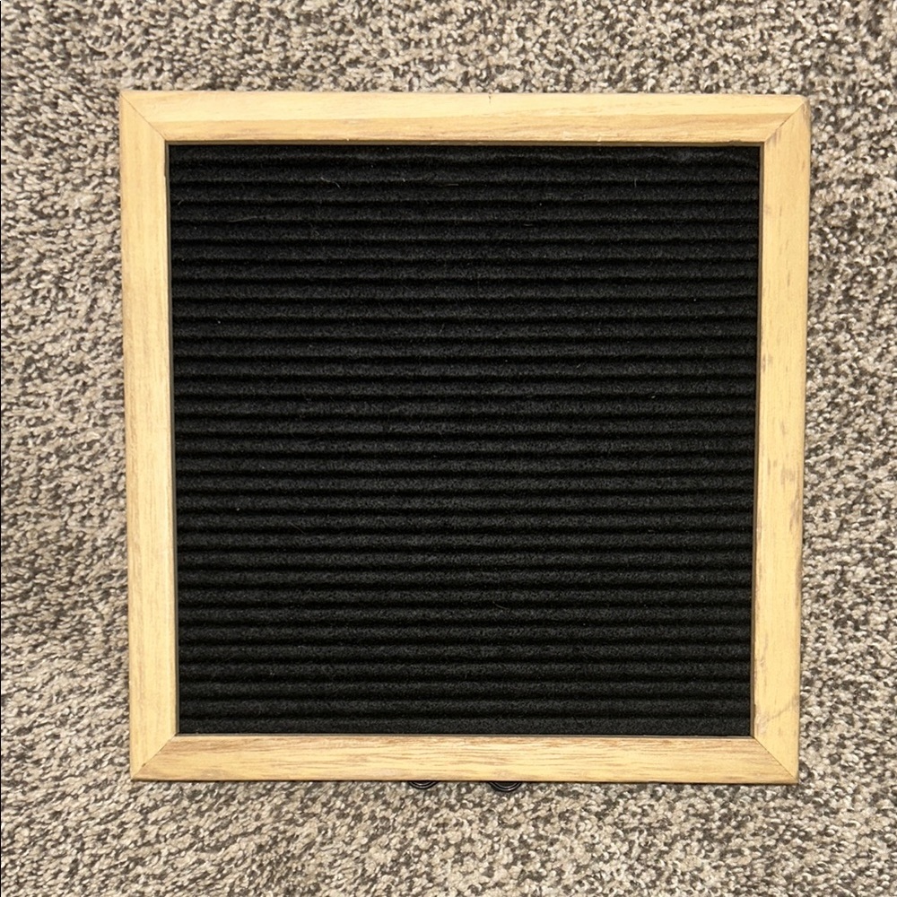 Changable Felt Letter Message Board